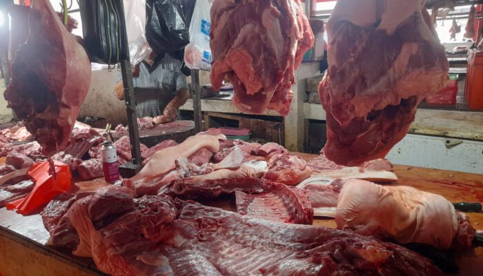 Harga Daging Babi di Pasar Jengki Manado, Jelang Puncak Perayaan Natal 2025