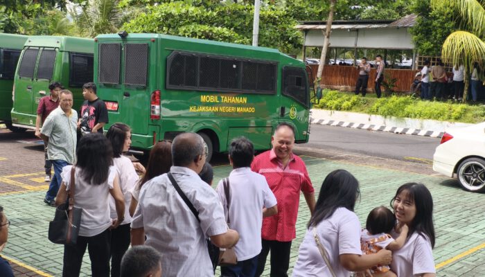 Usai Divonis 1,4 Tahun, Jeffry Korengkeng Temui Keluarga