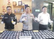 Polresta Manado Tangkap Pengedar 98 Paket Sabu di Talawaan