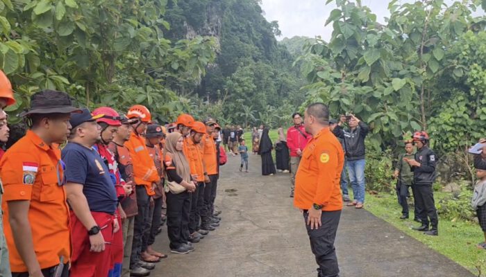 Pesawat ATR 400 Hilang Kontak di Leang – Leang Maros, Tim SAR Gabungan Makassar Diterjunkan