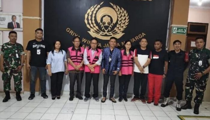 Kasus Korupsi Mantan Rektor Unsrat Manado Ellen Kumaat dan Kawan-Kawan Naik Meja Persidangan