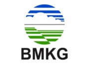 Tinggi Gelombang di Perairan Kepulauan Sitaro Capai 4 Meter