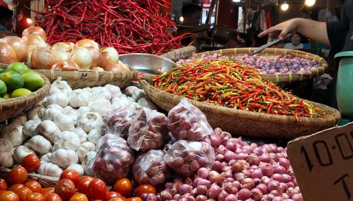 Harga Cabai Rawit di Pasar Bersehati Manado Naik