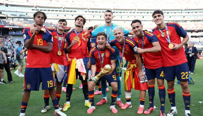 Bukan Sekadar Tiki-Taka, Ini Rahasia Spanyol Menjadi Raja Sepak Bola Abad ke-21
