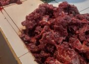 Harga Daging Melambung Tinggi di Pasar Karombasan Manado Hari Ini